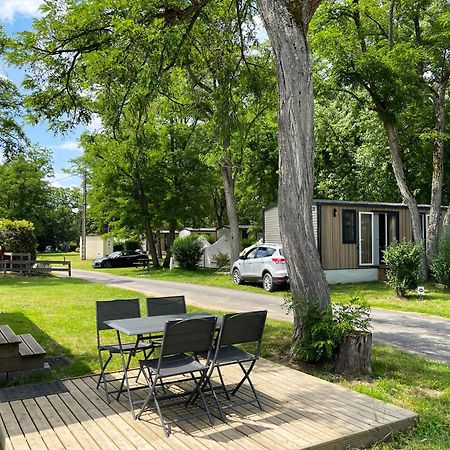 Camping Les Portes De Sancerre Saint-Satur Exterior foto